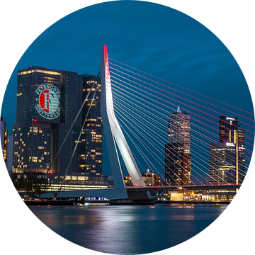 Feijenoord projectie op 'De Rotterdam'  van Midi010 Fotografie