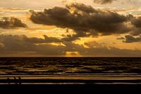 Zonsondergang op zee
