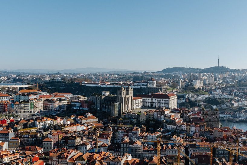 Porto by Hello Pompoyo