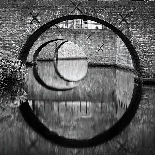 Binnendieze Den Bosch - almost abstract image