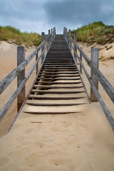 Beach houses can be found all along the Dutch coast. Like in the pictures on the beach near Zoutelan by Roland de Zeeuw