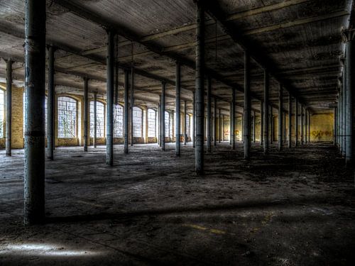 Verlaten fabriek Duitsland HDR Piano