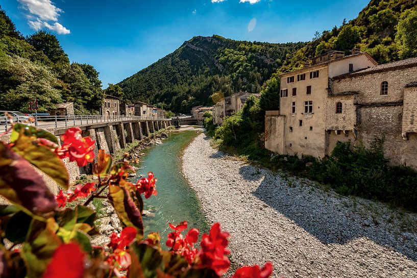 View from bridge on the mountain river by Fotografiecor .nl