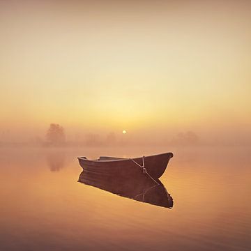 Zonsopkomst aan het water