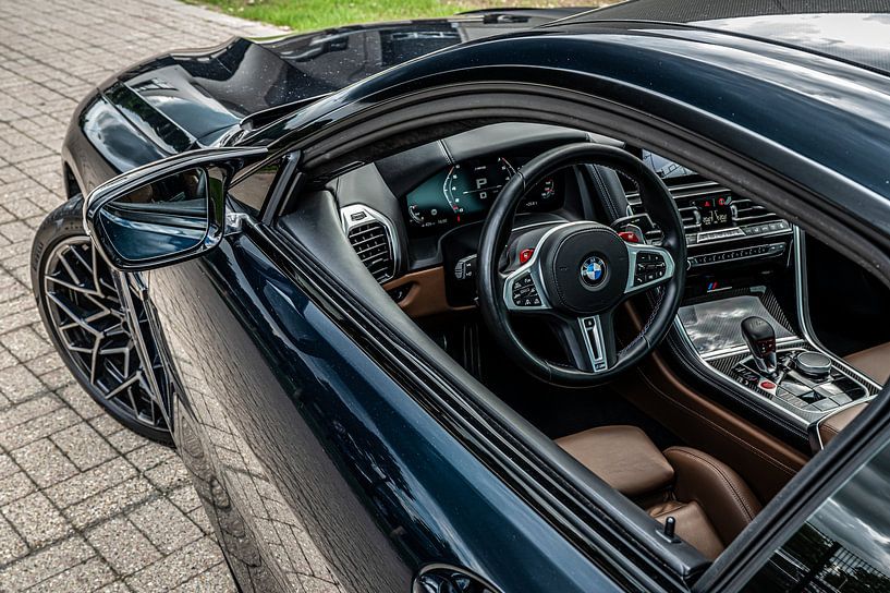 BMW M8 Competition Coupé van Bas Fransen