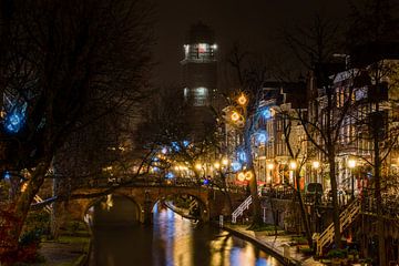 The Oude Gracht in the evening by zeilstrafotografie.nl