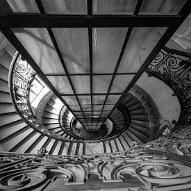 Stairwell by Jeroen Kenis