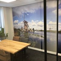 Klantfoto: Molens Kinderdijk met Hollandse lucht van Evert-Jan Hoogendoorn, als naadloos behang