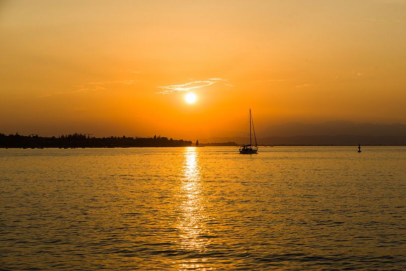 Sunset Lake Garda par Ivonka Dopieralski