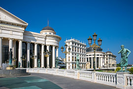 Skopje, Macédoine du Nord – là où l'ancien et le nouveau se rencontrent sur Antwan Janssen