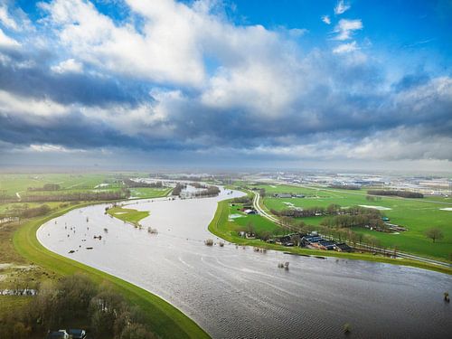 Hoogwater in de Vecht bij stuw Vechterweerd