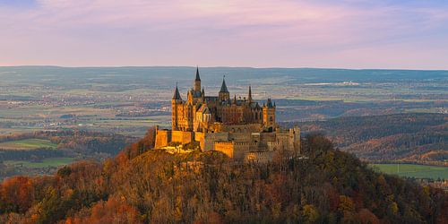 Panorama van Hohenzollern bij zonsondergang, Baden-Württemberg