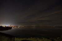 Mystisches Mondlicht über dem IJsselmeer