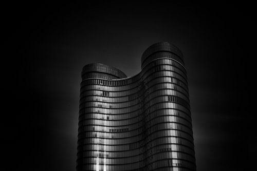 Black-and-white minimalism photo of the Rabotoren "De Verrekijker" in Utrecht