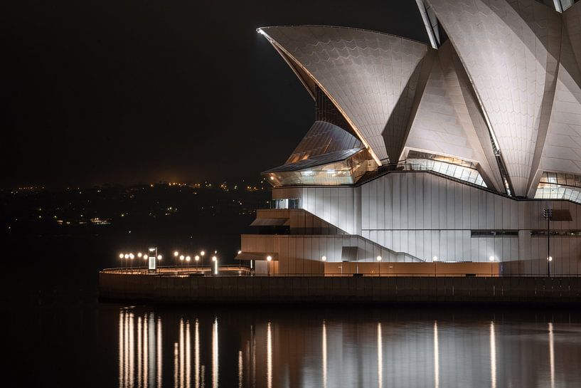 Sydney by Hello Pompoyo