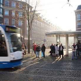 Tram 10 op het Van Limburg Stirumplein, Amsterdam van Philip Nijman