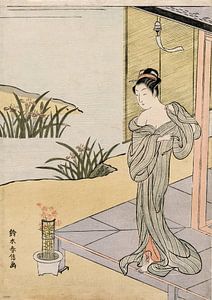 Suzuki Harunobu.Junge Frau, die einen Topf betrachtet