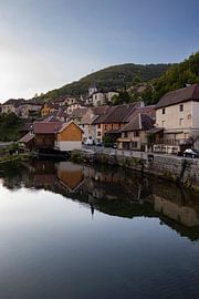 Vue du soir Village de Lods, France sur Imladris Images