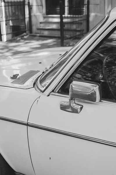 Oldtimer in Schwarz und Weiß von Anne Anceaux