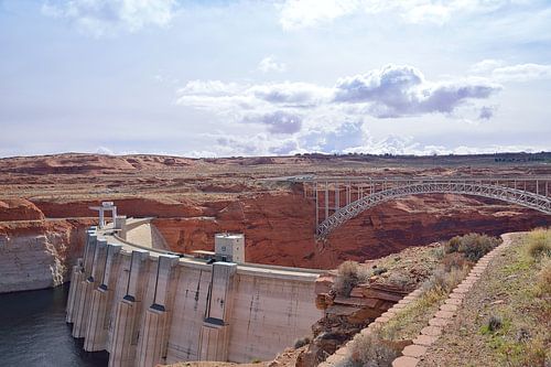 De andere kant van de Glen Canyon Dam