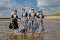 Meisjes op het strand