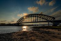 Zonsondergang  bij de IJsselbrug Zwolle