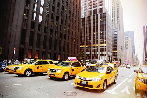 Yellow Cabs in Manhattan, New York, VS