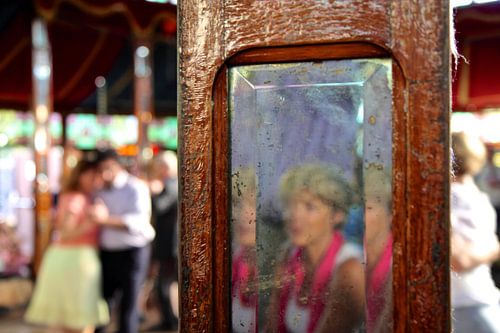 Tango salon mirror tent Haarlem by Marianna Pobedimova