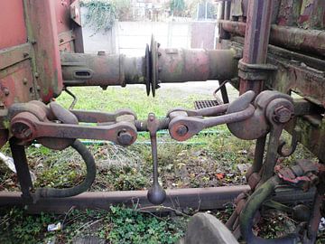 Connected van Rudi Raeps