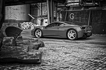 Ferrari 458 Italia industrial van Rick Wolterink