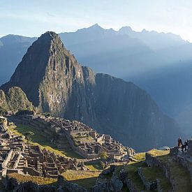 Machu Picchu, Panorama foto van Inca Ruïne, Peru van Martin Stevens