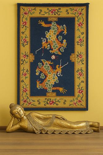 2 Himmelsdrachen, die um die Perle kreisen