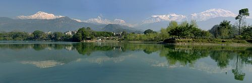 Gezicht op het Annapurna-massief vanuit Pokhara