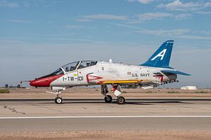 Eine Boeing T-45C Goshawk "Blue Centennial" vom Ausbildungsgeschwader 1 (von der N