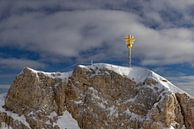 Kruis op de top van de Zugspitze van Andreas Müller thumbnail