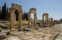 Hierapolis (Pammukale -Turkije) van Maurits van Hout thumbnail