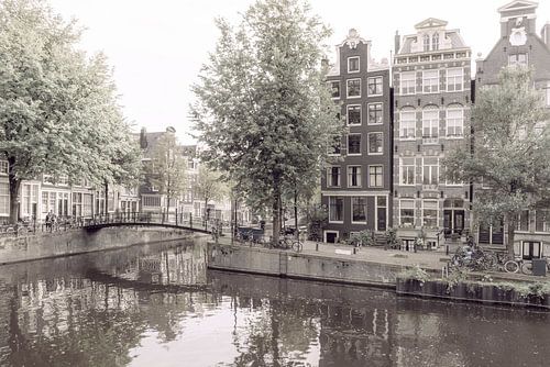 Amsterdam. Green Vintage Look. Corner  Herengracht and Brouwersgracht.
