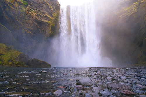 De bedding van Skógafoss
