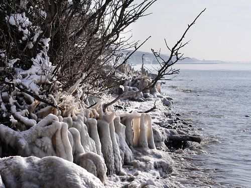 Gefrorener Strand – Steilküste Hohes Ufer, Ahrenshoop, Darß