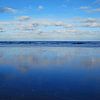 Les eaux bleues de la mer du Nord à Terschelling sur Homemade Photos