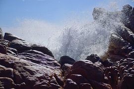 Brekende golven bij de Injidup Natural Spa van Frank's Awesome Travels