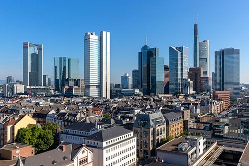 De skyline van Frankfurt in Duitsland