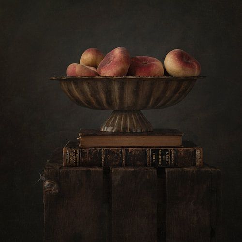Peaches by Carolien van Schie
