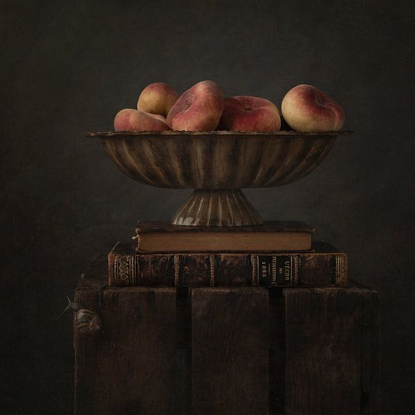 Peaches by Carolien van Schie