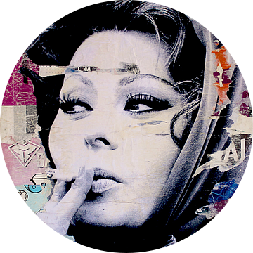 Sophia Loren is smoking hot van Michiel Folkers