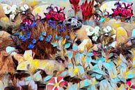 Rotstuin met kleurrijke bloemen en een schedel van Patricia Piotrak thumbnail