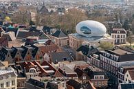 De stad zwolle vanuit de Peperbus met zicht op het museum Fundatie van Jolanda Aalbers thumbnail