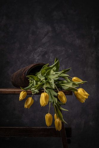 Tulpenvaas omgevallen