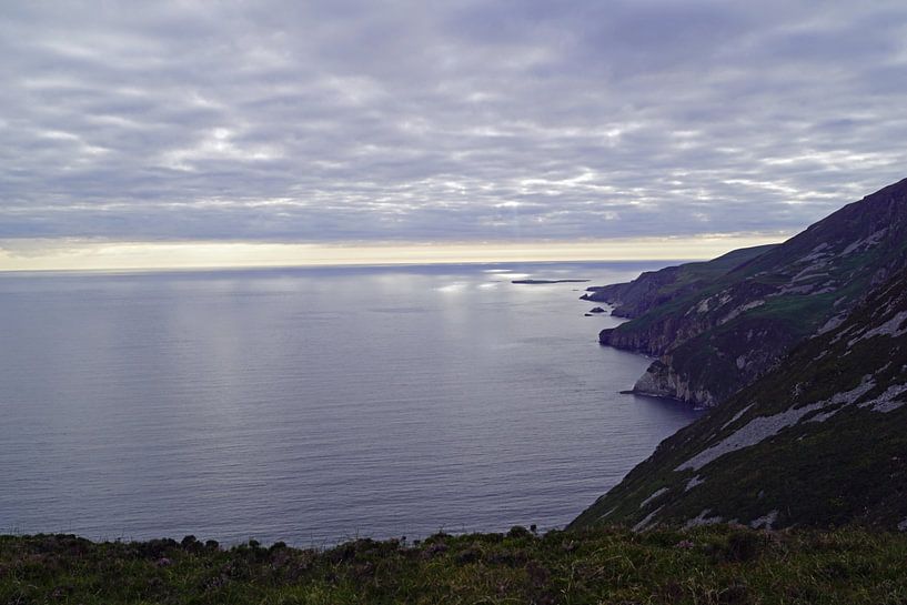 Sonnenuntergang an den  Slieve League Klippen in Irland von Babetts Bildergalerie