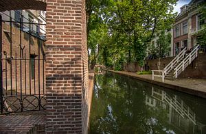 Neuer Graben in der Sommersonne